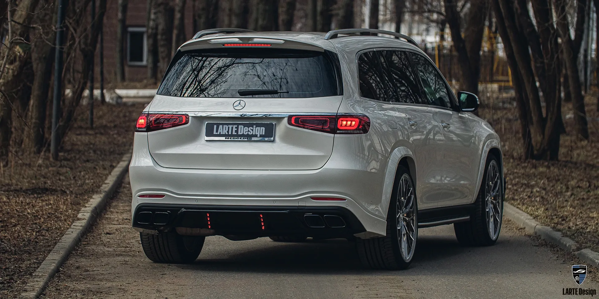 Aerodynamic Addon diffuser for Mercedes-Benz GLS 400 d 4MATIC Х167 by LARTE Design