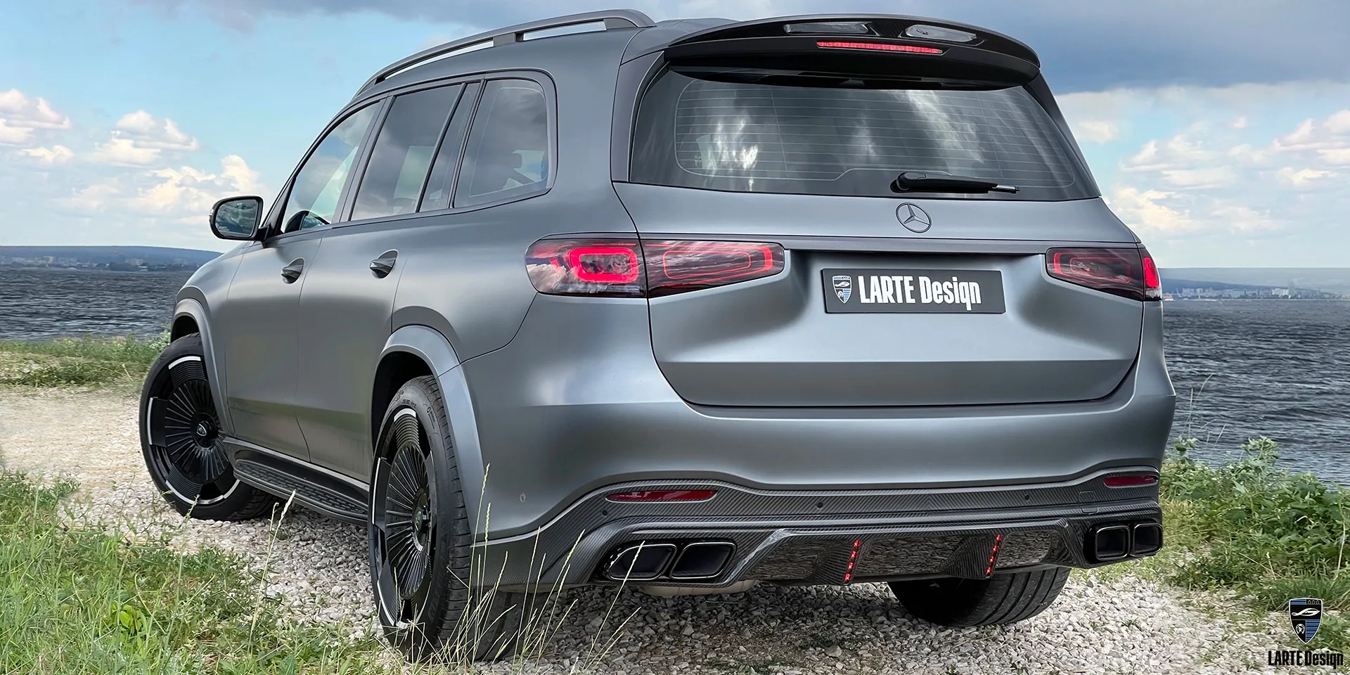 Carbon fiber Front bumper splitter for Mercedes Benz GLS Х167 Selenite Grey by LARTE Design