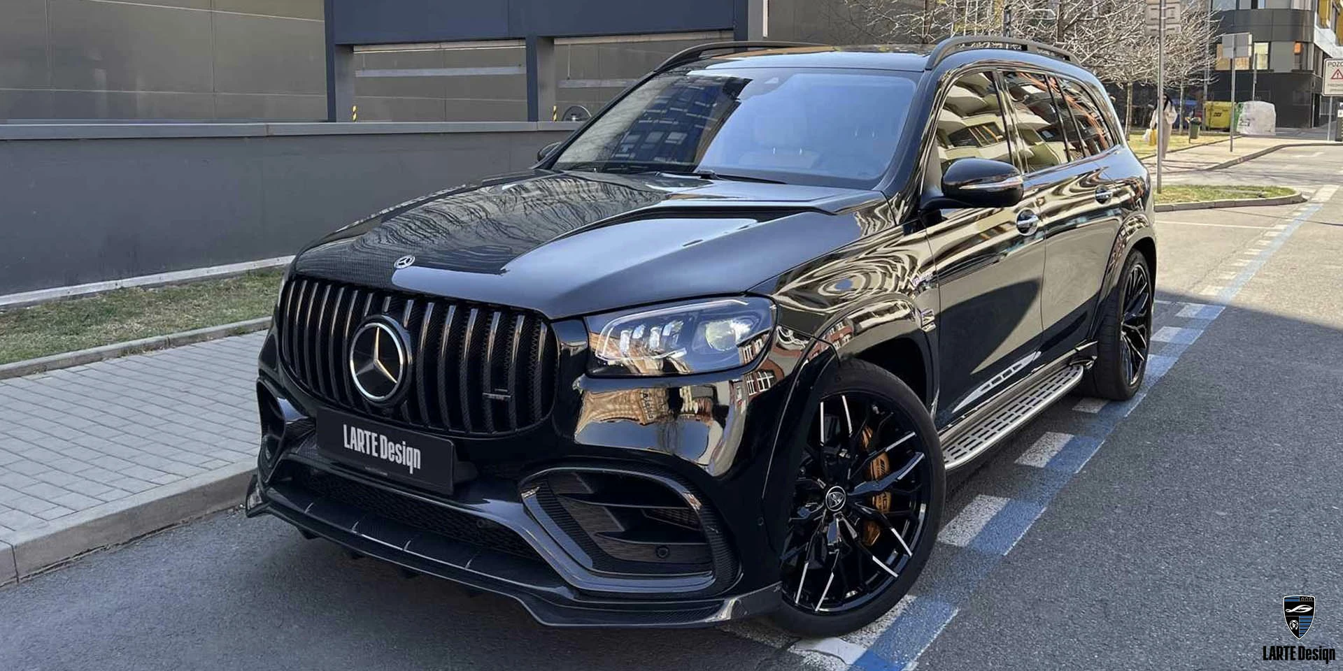 Kaufen Sie einen Frontstoßstangen-Splitter aus Kohlefaser für Mercedes Benz GLS 63 AMG 4MATIC+ Х167 M 177 DE 40 AL obsidianschwarz metallic