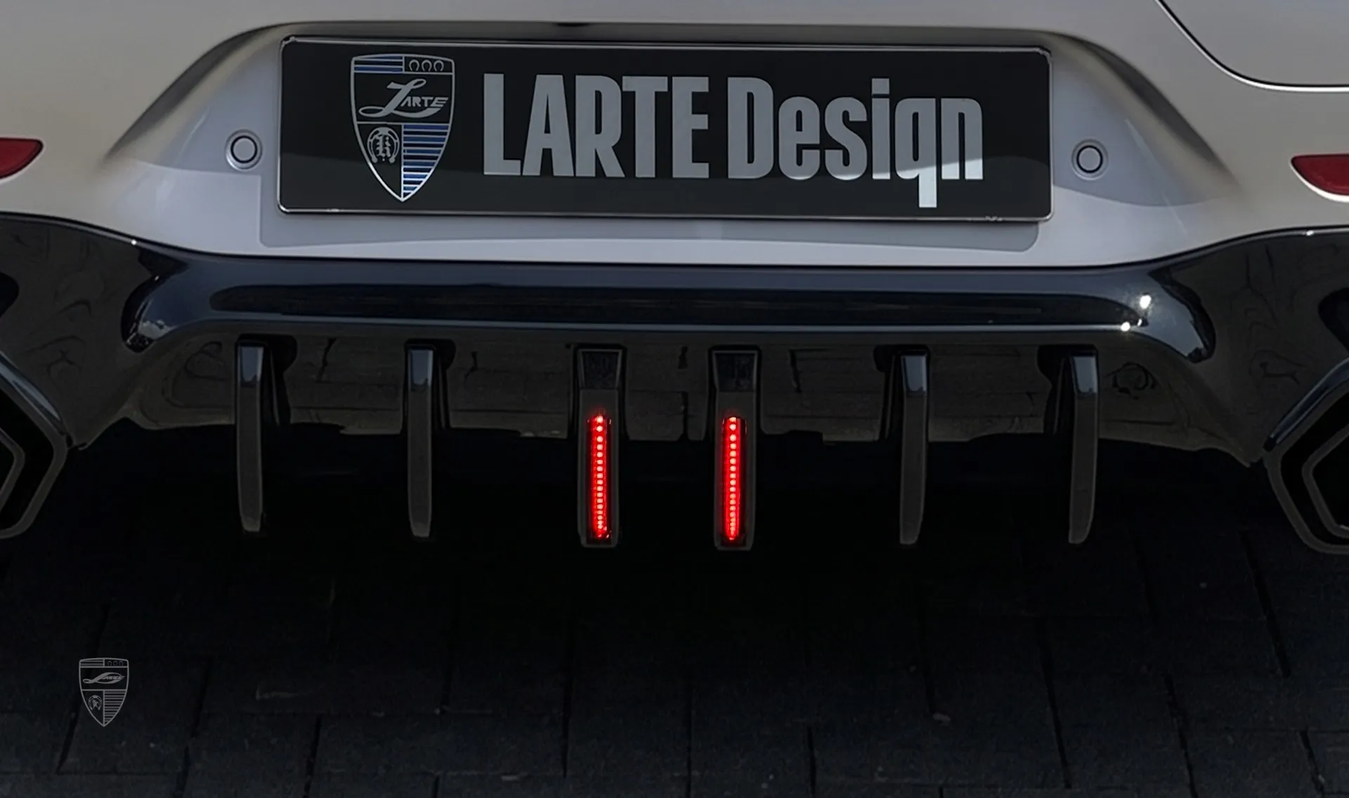 Rückleuchten für Ihren Mercedes GT 63s AMG im Erscheinungspaket von LARTE Design