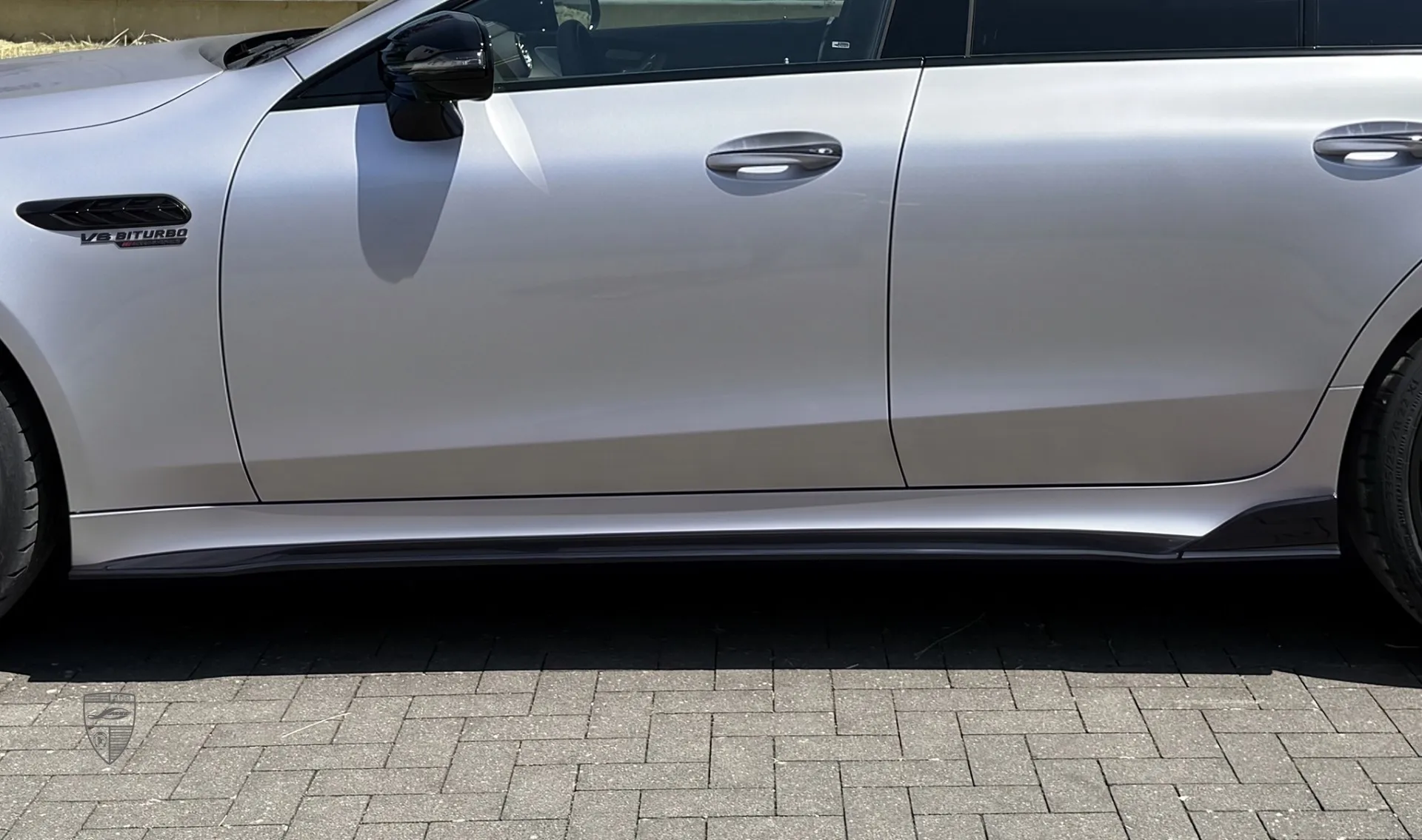 Seitenschweller Upgrade für den Luxuswagen Mercedes GT 63s AMG von LARTE Design