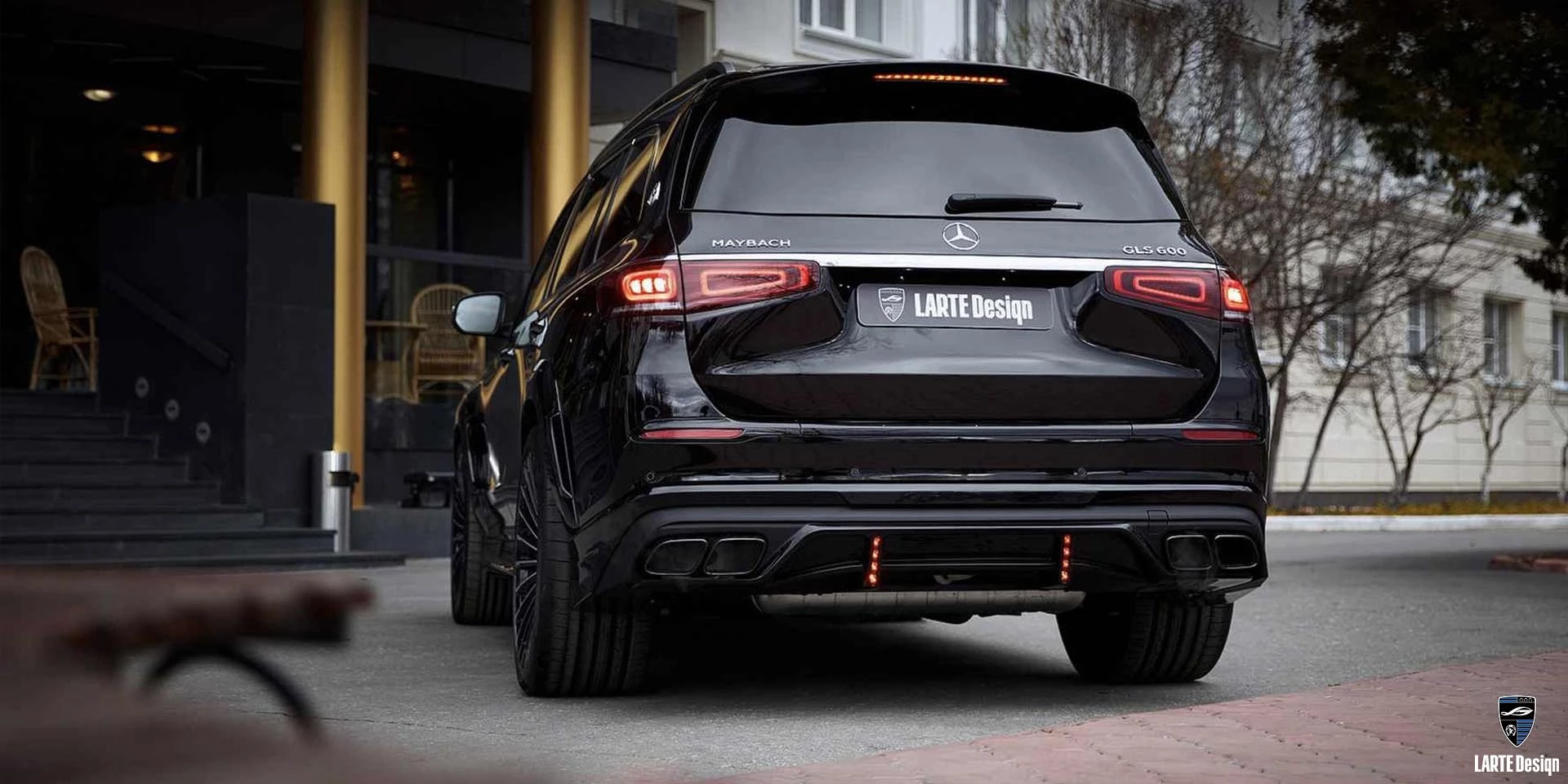 Installation custom Addon diffuser for Mercedes-Maybach GLS 600 4MATIC Х167 M 176 Obsidian Black metallic 