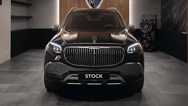 Front view on a Mercedes Maybach GLS 600 with a body kit giving the car a custom appearance