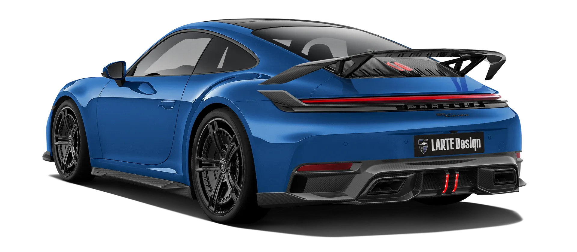 Porsche 911 Carrera Facelift 992.2 mit Karbon-Karosserie-Kit: Rückansicht in Lugano Blau