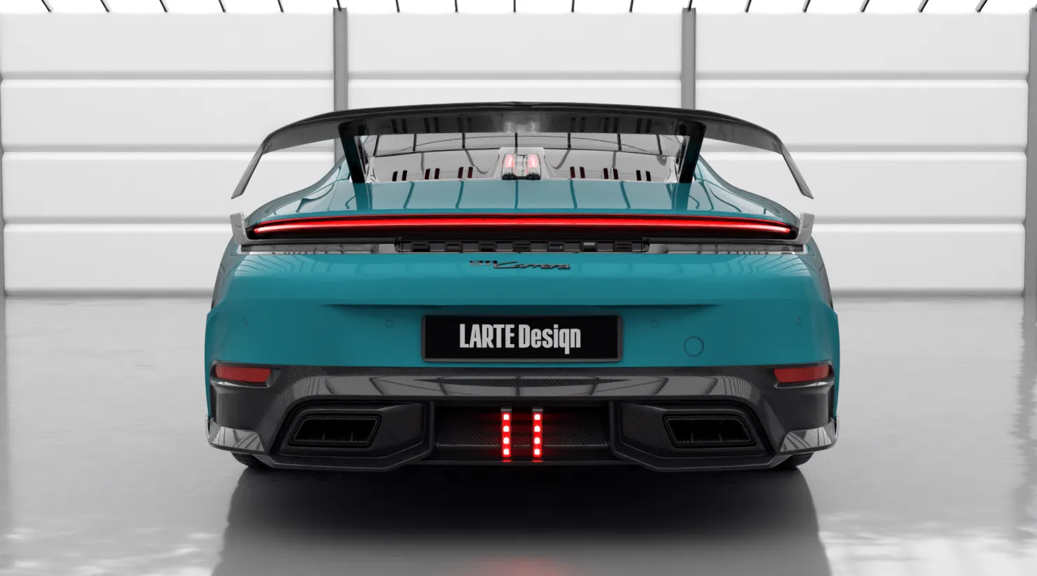 Schrägansicht von hinten auf einen Porsche 911 Carrera 992.2 Facelift mit Karosserie-Kit für ein individuelles Erscheinungsbild