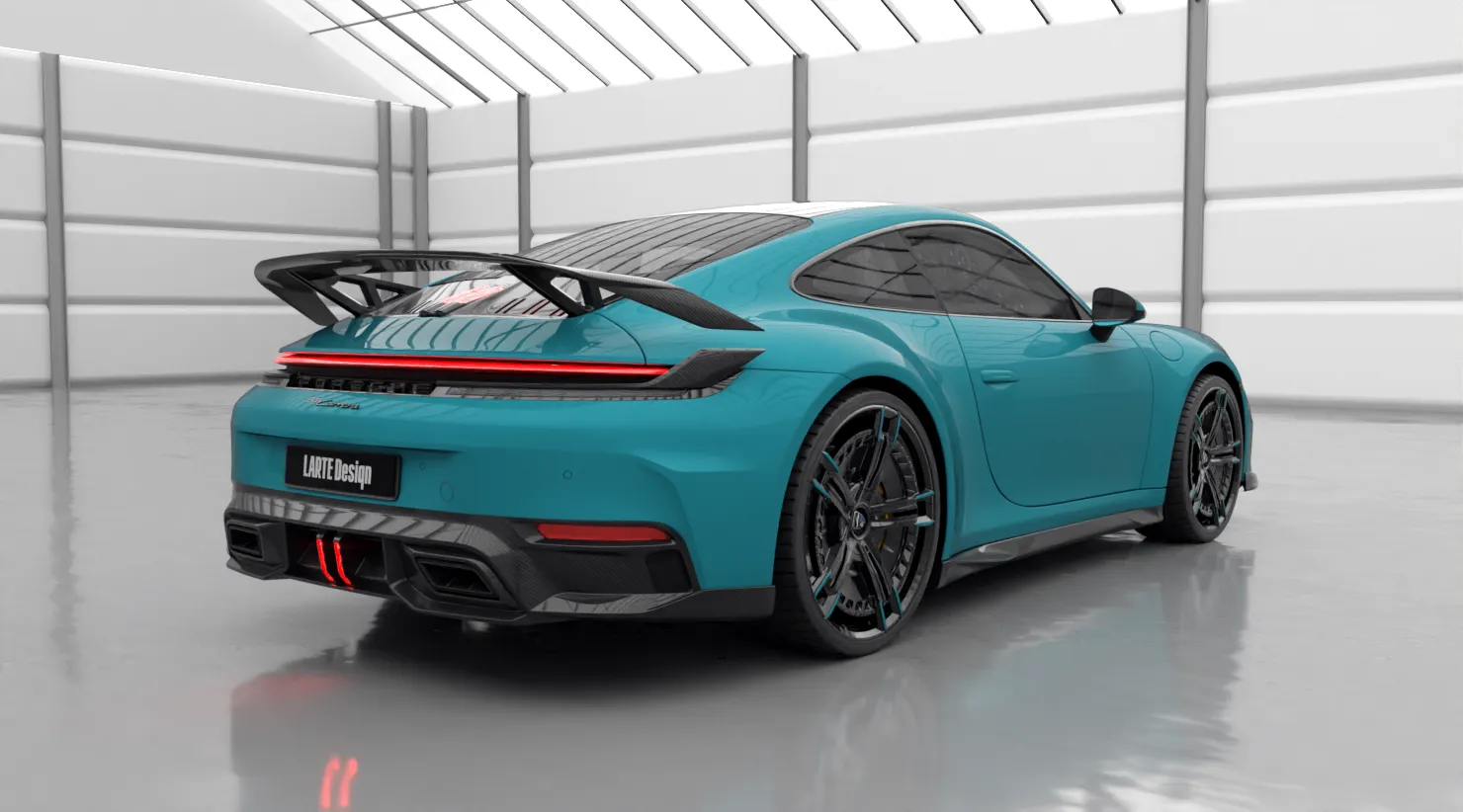 Rückansicht eines Porsche 911 Carrera 992.2 Facelift mit einem Karosserie-Kit für ein individuelles Erscheinungsbild