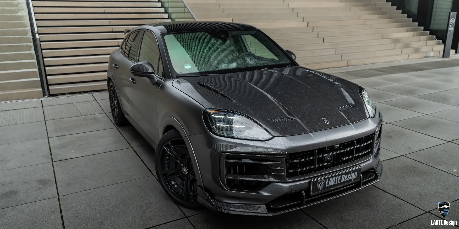 Upgrade your Porsche Cayenne S Coupé with lightweight body components for better handling.