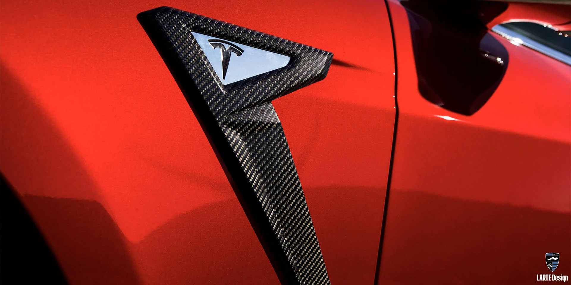 Buy carbon fiber accessories for Tesla Model S 85D Electro AT Red Multi-Coat Paint