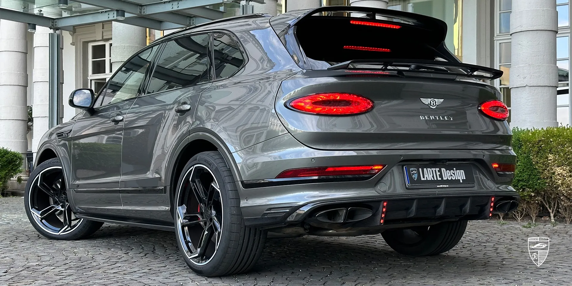 2022 Bentley Bentayga aerokit review illustration from customer in Germany