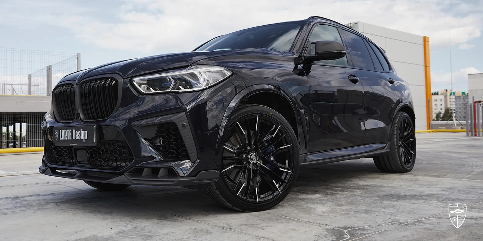 2022 BMW X5M F95 body kit review illustration from customer in Germany