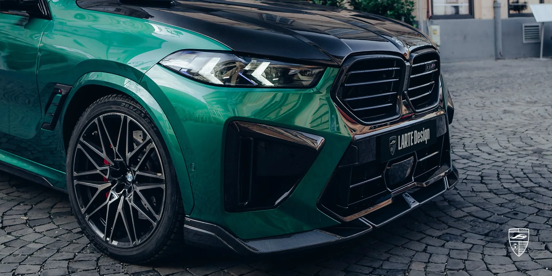 BMW X6M F96 Facelift Lip Kit – Kundenfoto 2026 BMW X6M F96 Facelift Lip Kit – Kundenbild aus Rumänien