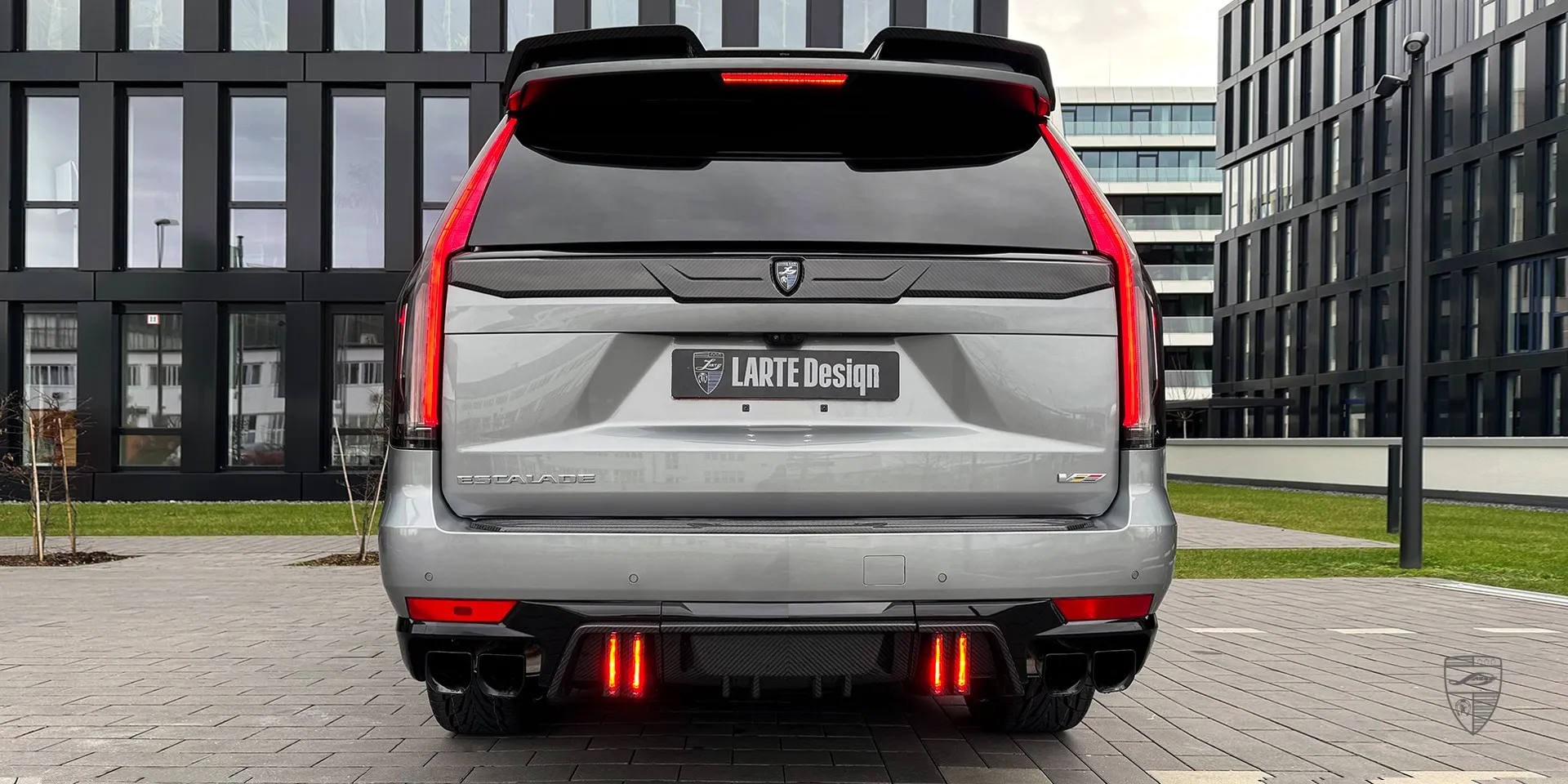 2026 Cadillac Escalade V-ESV tuning review illustration from customer in Poland