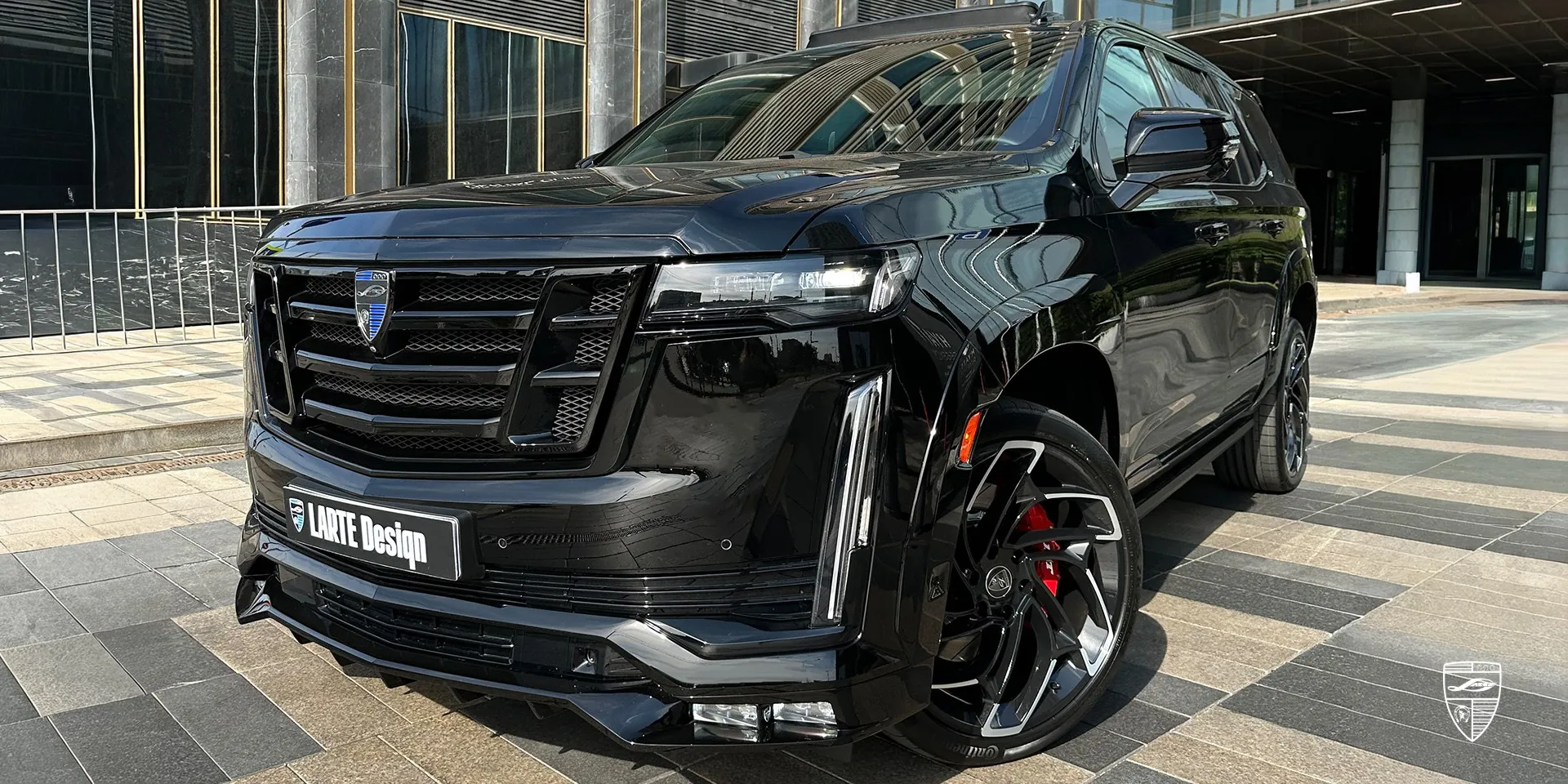 2023 Cadillac Escalade ESV GMT 1XX upgrade review illustration from customer in Germany