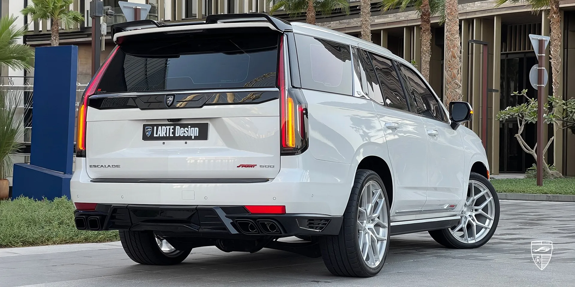 2024 Cadillac Escalade lip kit review illustration from customer in Dubai
