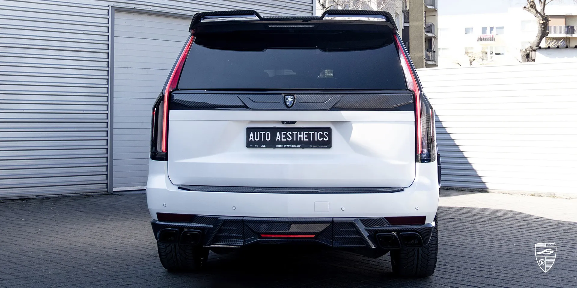 2024 Cadillac Escalade body kit review illustration from customer in Poland