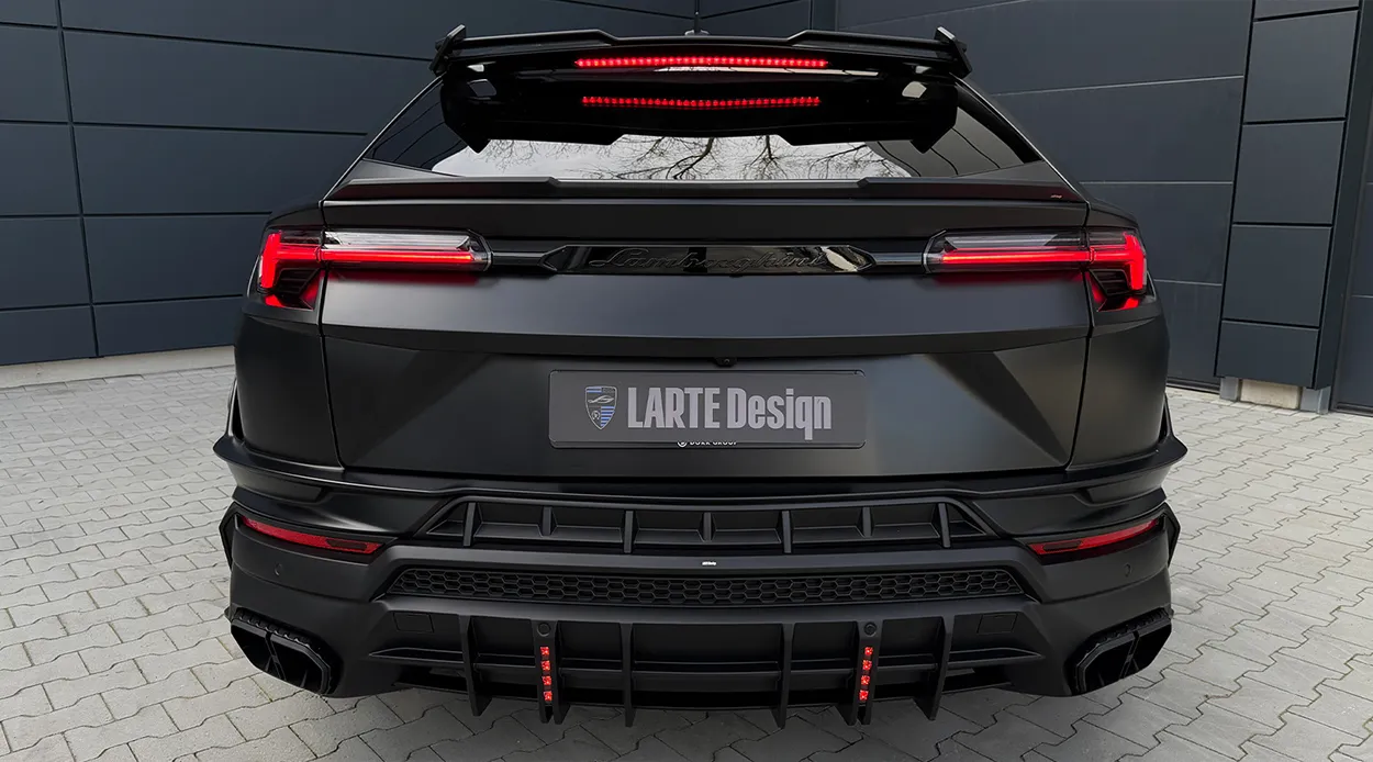 Lamborghini URUS S redesign review illustration from a customer