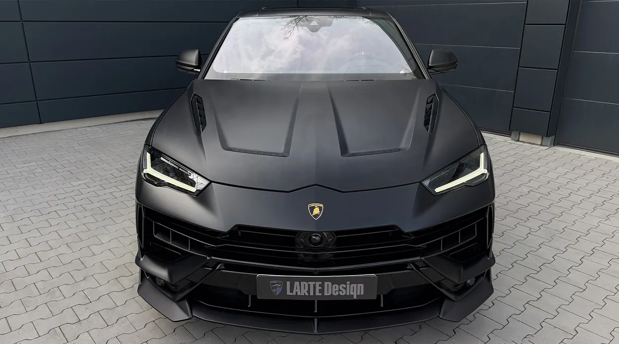 Lamborghini URUS S redesign review illustration from a customer