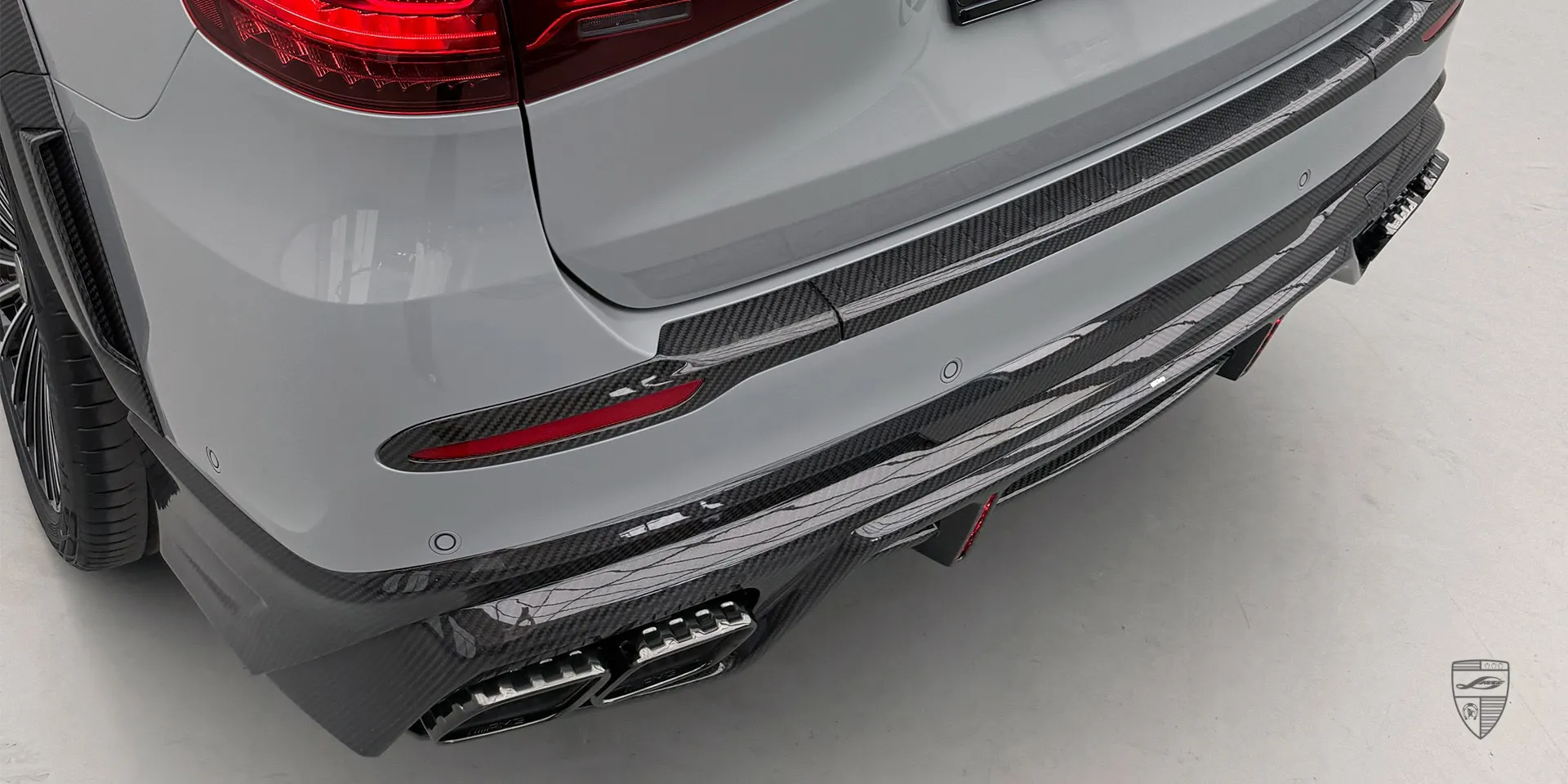 2025 Maybach GLS 600 X 167 Facelift bumper upgrade review illustration from customer in Hamburg