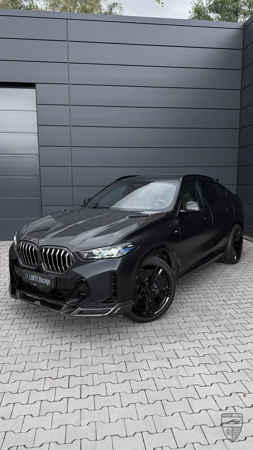 BMW X6 G06 Facelift in Schwarz mit individuellem Exterieur-Styling