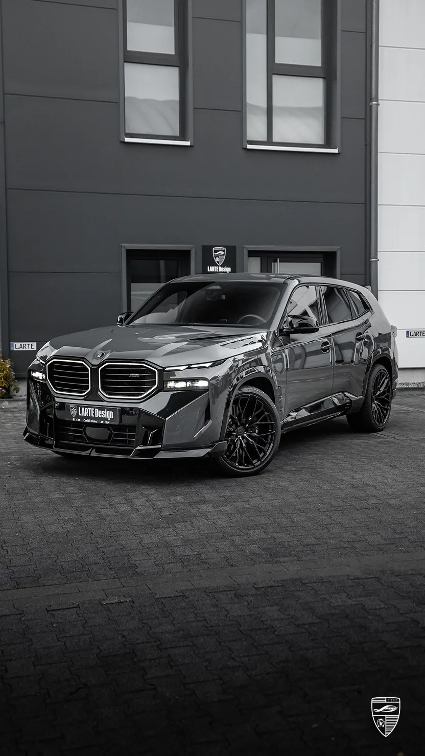 BMW XM front view with body kit by Larte Design on the street