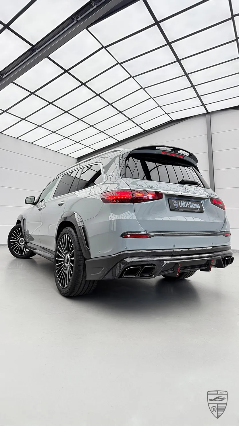 Mercedes Maybach GLS 600 Heckansicht mit luxuriösem Exterieur