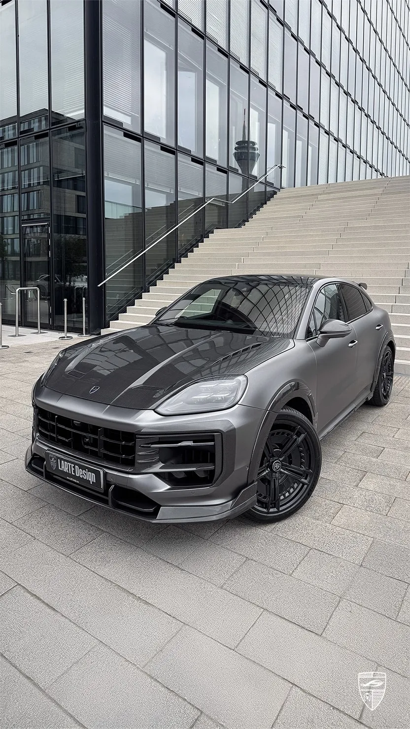 Porsche Cayenne S Coupe front view with body kit by Larte Design
