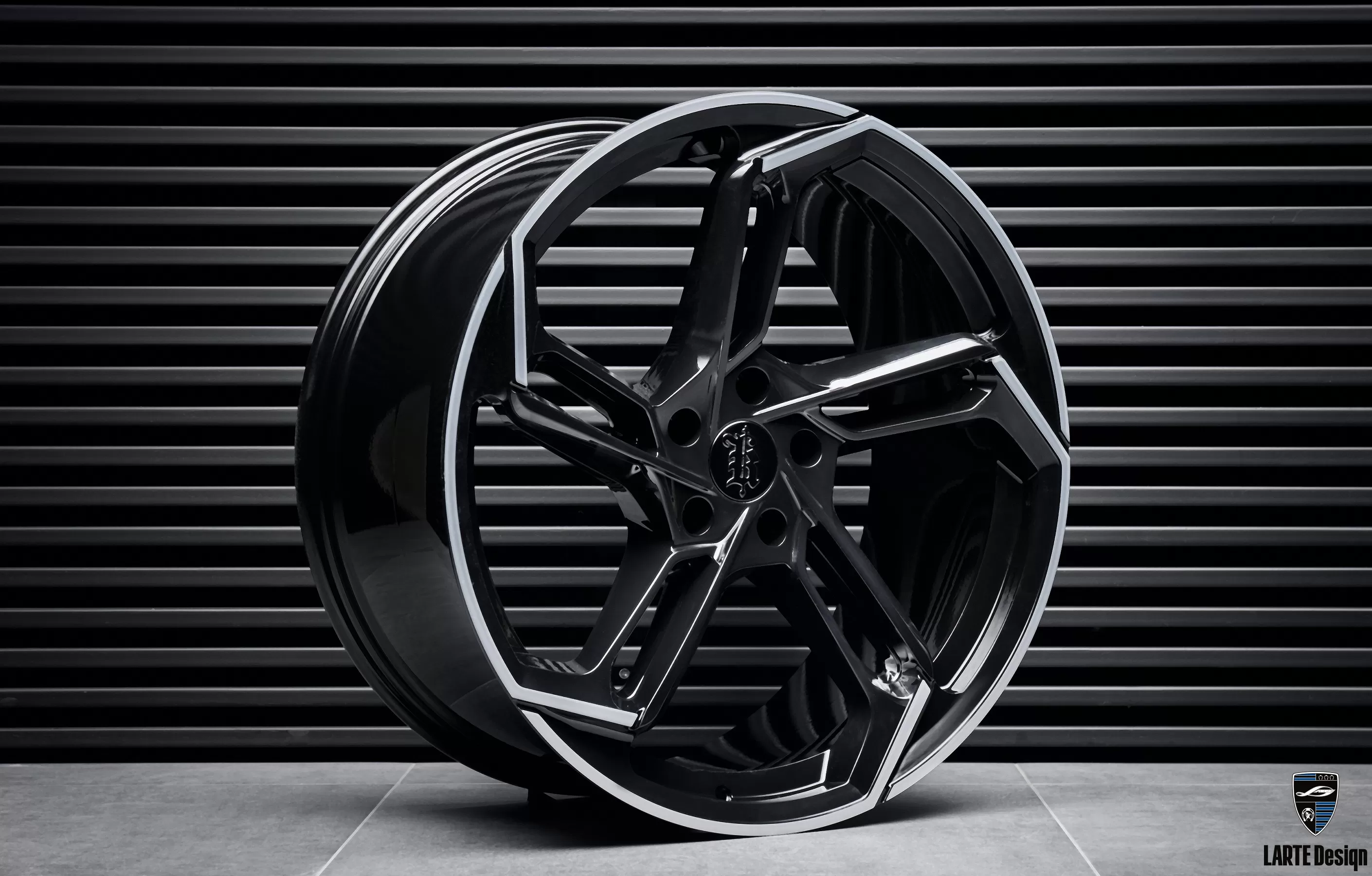 Set Forged Wheels for Bentley Bentayga MLB bentayga-speed-edition-12 6.0-LITRE TWIN TURBO W12 TYROLEAN /2020/2021/2022/2023/2024