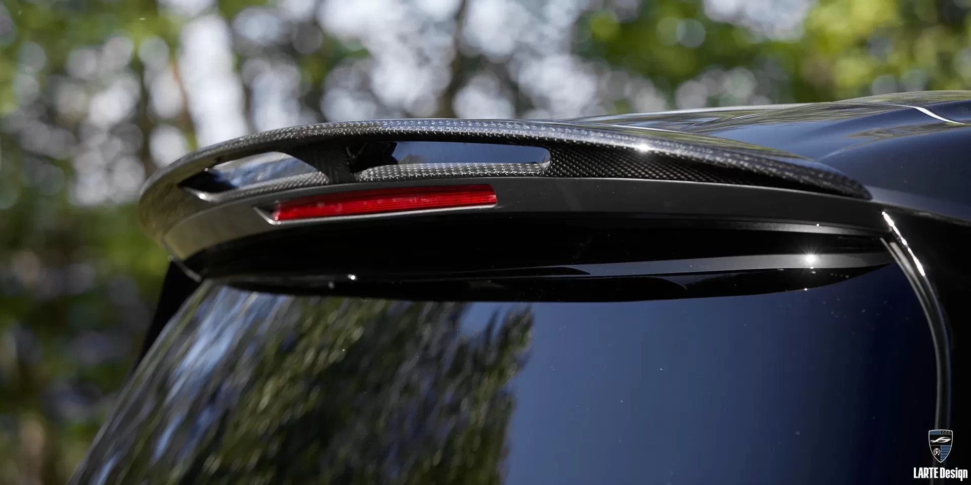 Carbon roof spoiler for Mercedes GLS AMG 63 X167 from LARTE Design