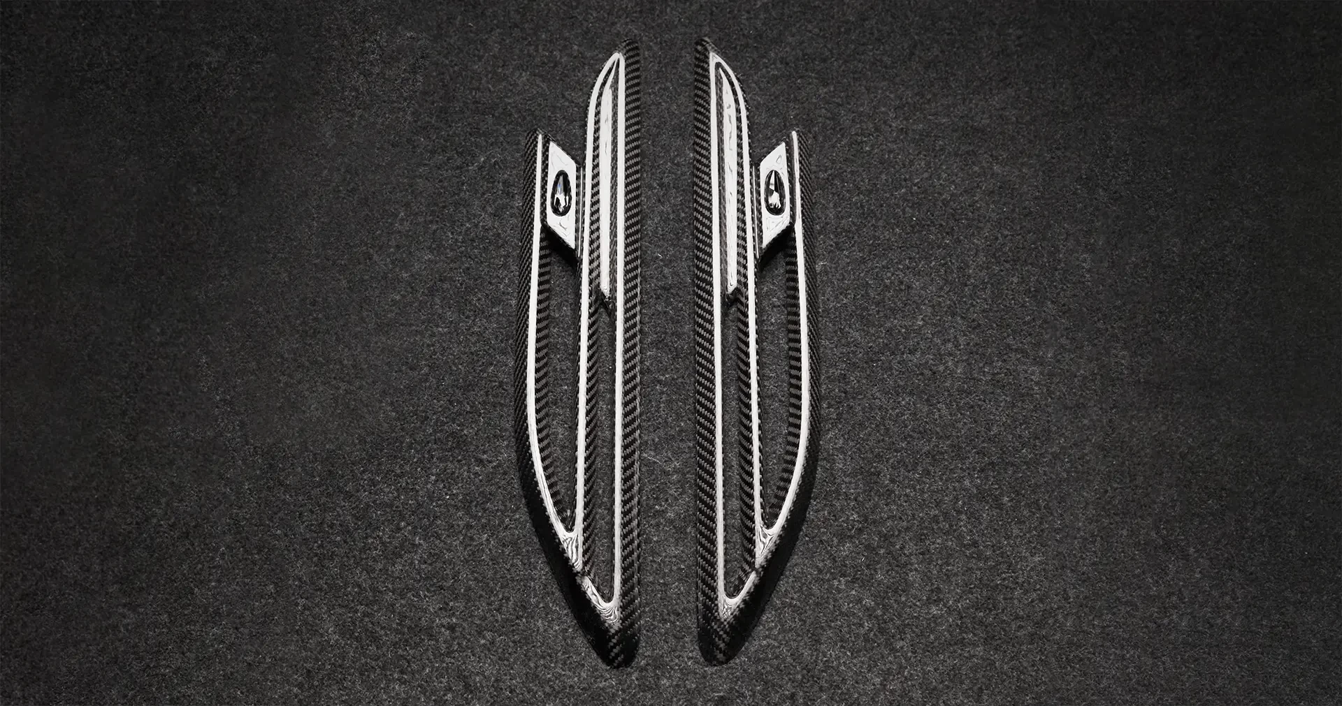 Acquire Unique Carbon fiber Front wing overlays for Bentley Bentayga MLB bentayga-speed-edition-12 6.0-LITRE TWIN TURBO W12 TYROLEAN /2020/2021/2022/2023/2024